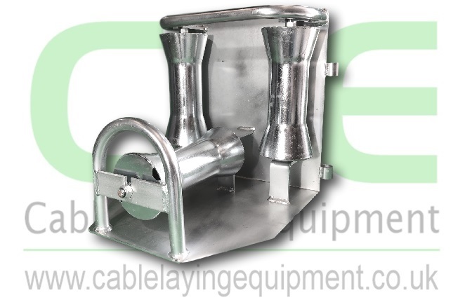 BR6 Heavy Duty Triple Corner Cable Roller